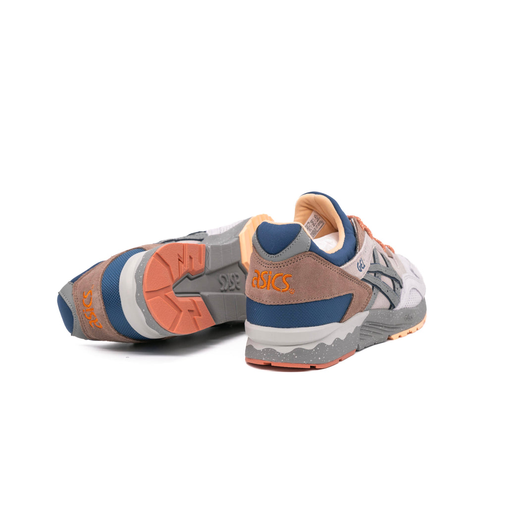    Basketsasics-sneakers-gel-lyte-v-concrete-clay-greyBACK