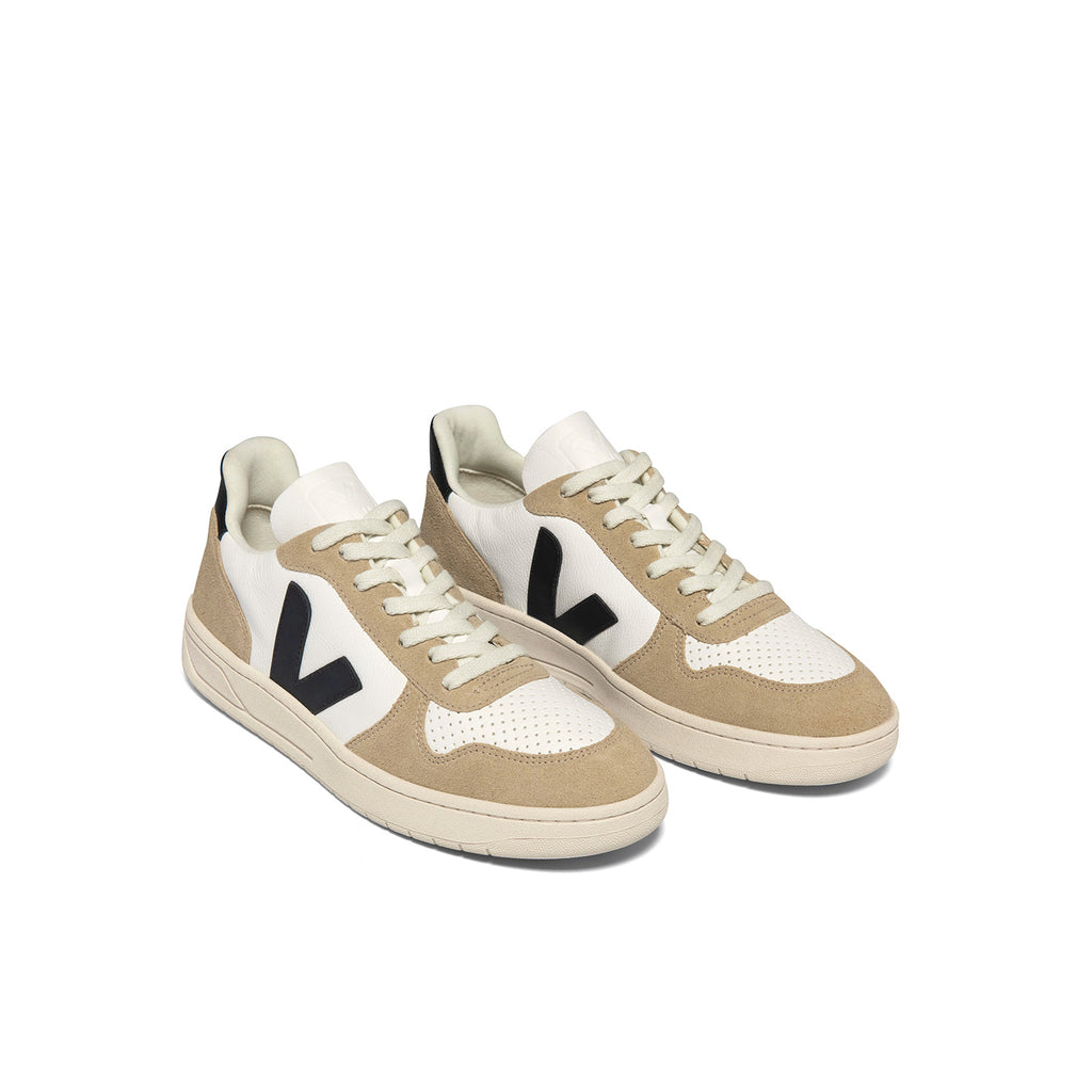 VEJA - V-10 Chromefree Leather sustainable sneakers - Extra White / Black / Sahara