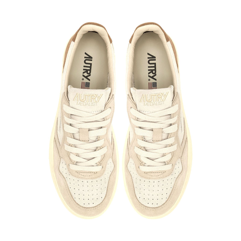 sneakers autry medalist suede femmes vue de haut