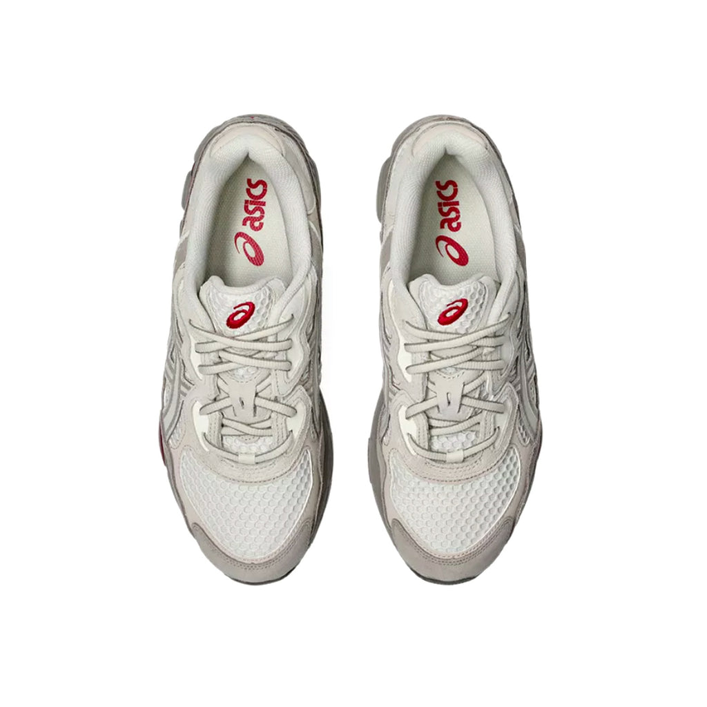 Top view of ASICS GEL-NYC 2055 highlighting lacing system and padded tongue