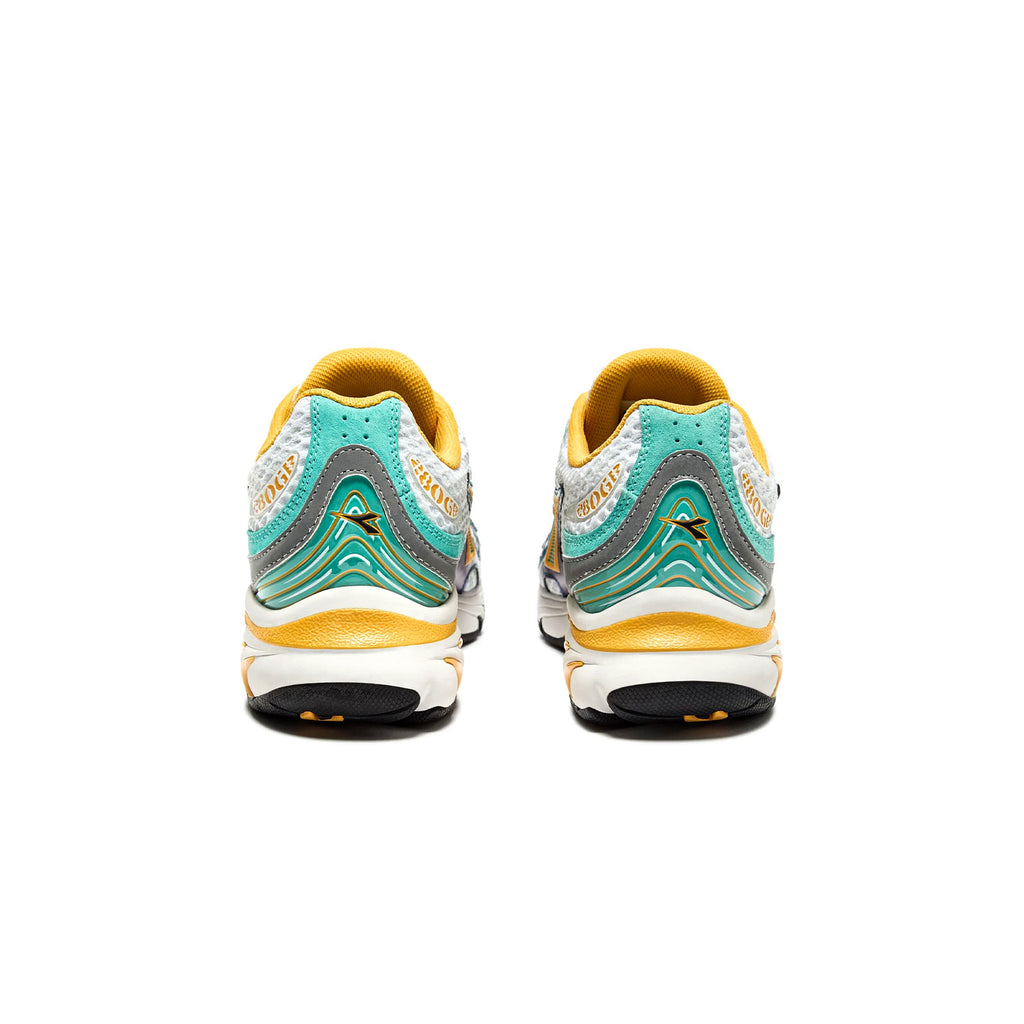 Back view of Diadora Mythos Propulsion 280 – dynamic turquoise sneakers with neon accents and sporty silhouette