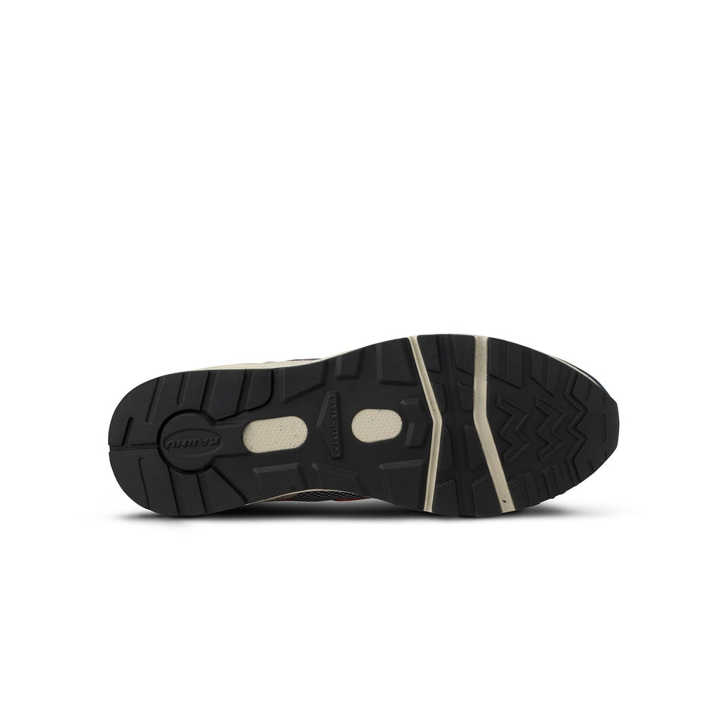 baskets karhu aria 95 grises et bleu vue de la semelle