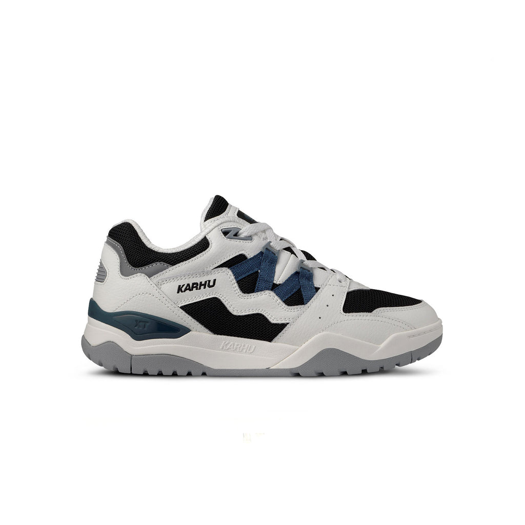 sneakers karhu fusion XT blanches et bleus pour hommes vues de profil