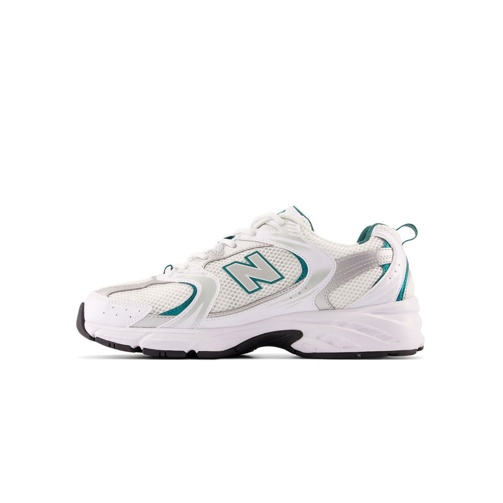 New Balance 530 AB interior view – white and silver retro running sneakers with ABZORB cushioning