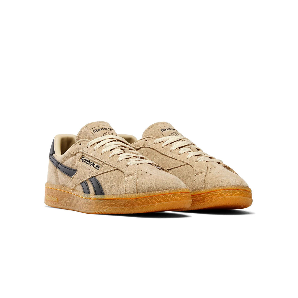 baskets reebok classiques pour hommes vue de profil