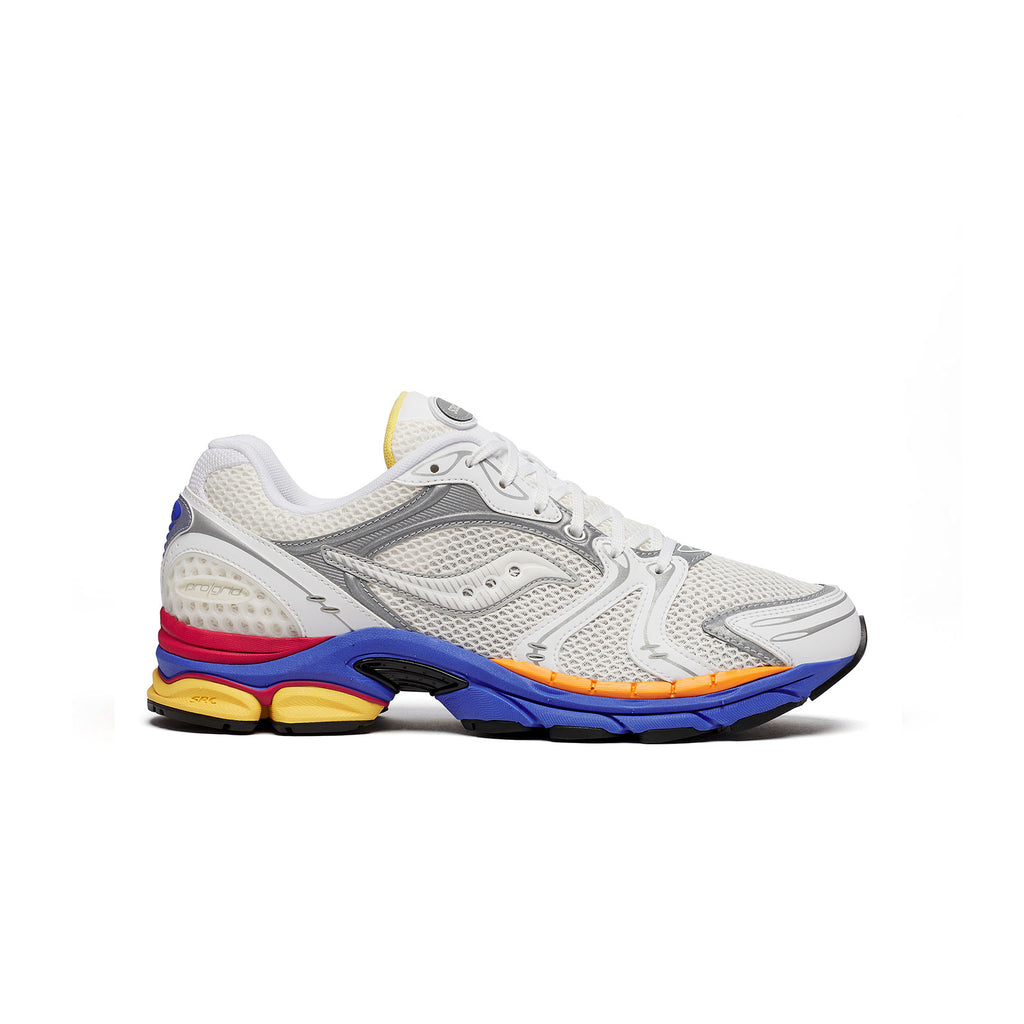 sneakers saucony progrid triumph 4 blanches et multicolores pour hommes et femmes vues de coté