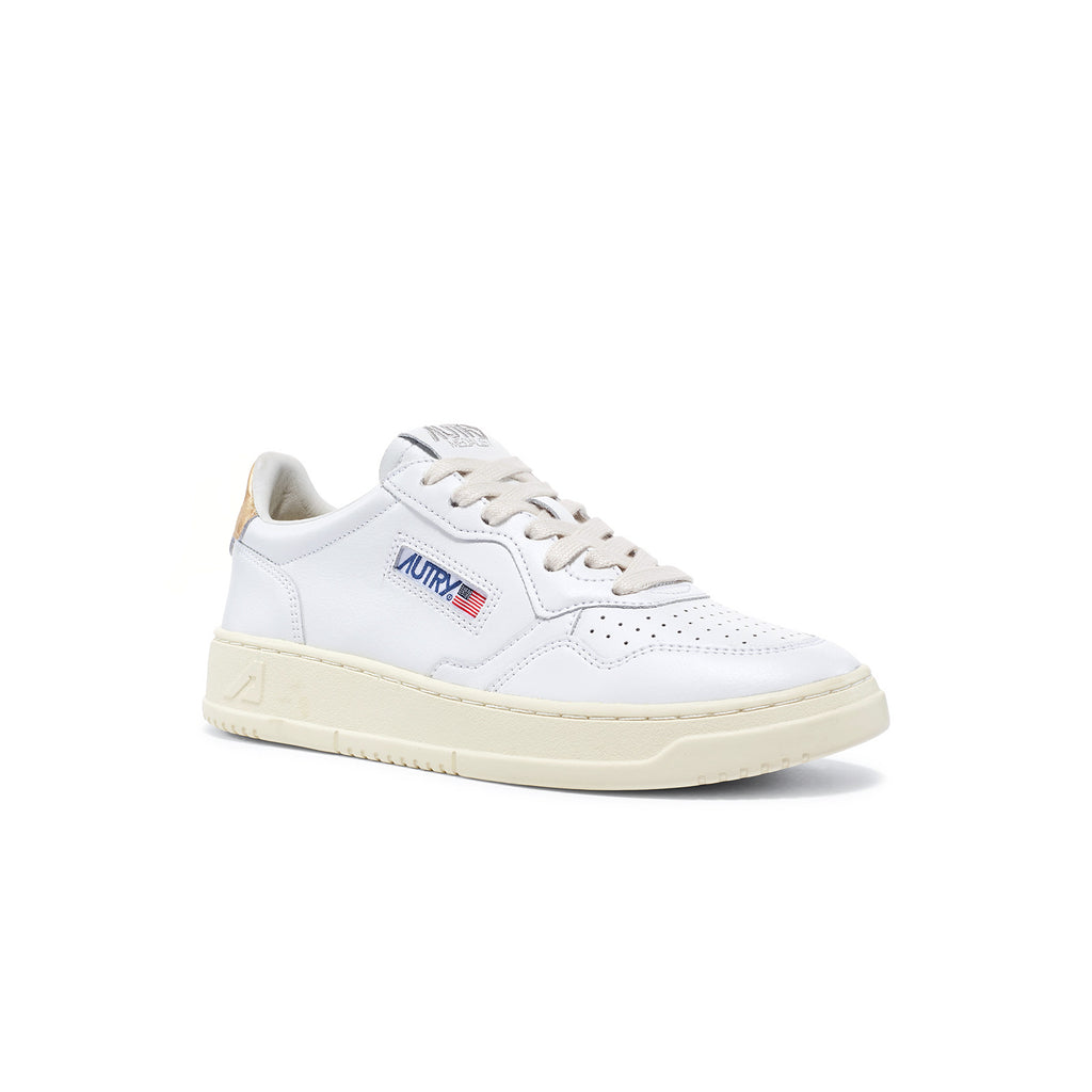 Baskettes AUTRY sneakers - Medalist Low women - LL06 - White Gold platinium 
